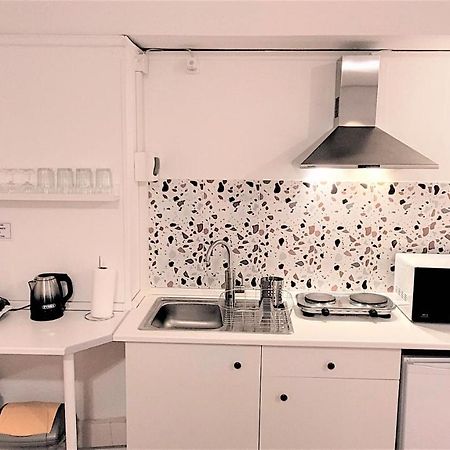 Driopon Apartment アテネ エクステリア 写真