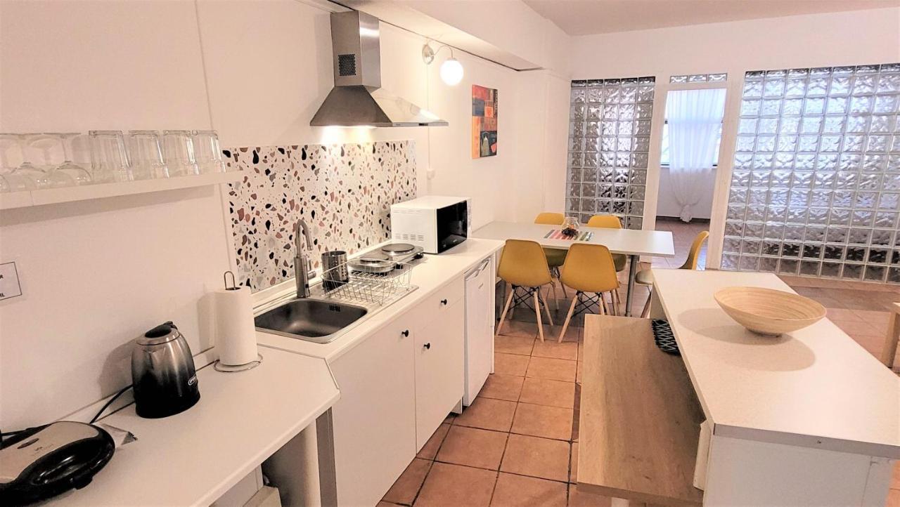 Driopon Apartment アテネ エクステリア 写真